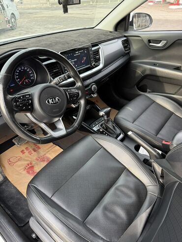 Kia: Kia Stonic: 2020 г., 1.4 л, Типтроник, Бензин, Кроссовер — 9