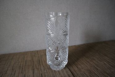 Вазы: Винтажные хрустальные вазы ( нюанс: у каждой скол на горлышке) — 12