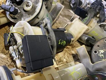 Бензонасосы: Бензонасос Toyota Б/у, Оригинал, Япония — 10