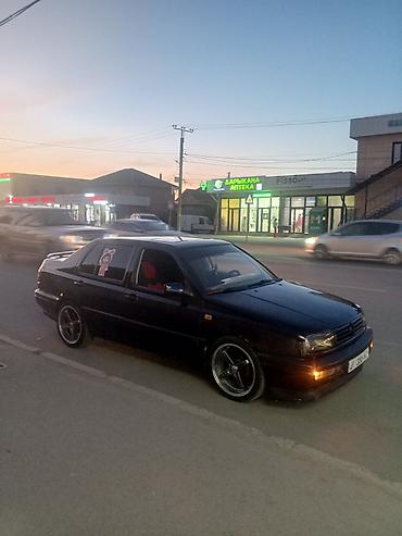 volk racing: Volkswagen Vento: 1993 г., 1.8 л, Механика, Бензин, Седан — 5