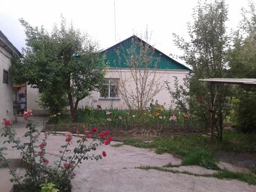 долгосрочная аренда домов гоин: Үй, 106 кв. м, 5 бөлмө, Эски ремонт