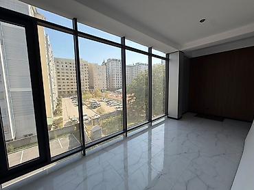 15 кв: : 1700 м², В бизнес центре, С ремонтом, С парковкой — 9
