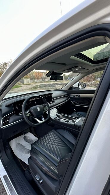 FAW: FAW : 2020 г., 2 л, Автомат, Бензин, Кроссовер — 12