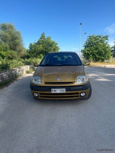 Μεταχειρισμένα Αυτοκίνητα: Renault Clio: 1.4 l. | 2001 έ. | 211878 km. Χάτσμπακ