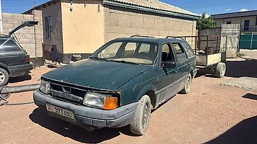 Унаа сатуу: Volkswagen Passat Variant: 1992 г., Кол менен иштөөчү, Бензин, Универсал — 2