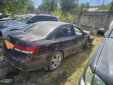 лобовой ош: Hyundai Sonata поколение NF, V 2.0 бензин (+газ) 2007 г. двигатель — 4