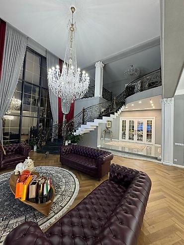 Продажа коттеджей и домов: 🏡 Продается шикарный особняк в престижном районе ж.м Кок-Жар ! Дом, в — 1