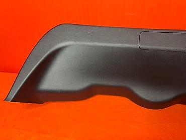 подкладки: Накладка крышки багажника Toyota, Б/у, Оригинал — 3