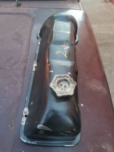 Auto delovi: Dekla, poklopac motora Lada 21213,21214 Niva br.2. Polovno, ocuvano — 7