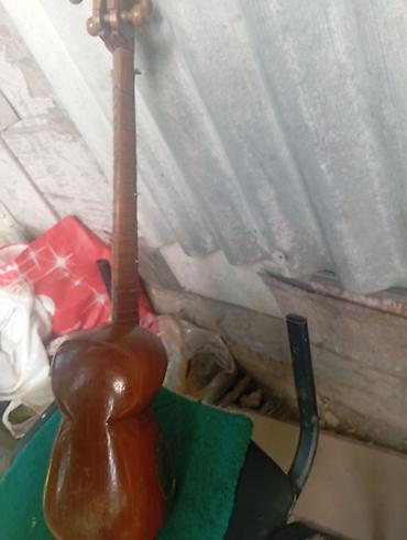 Tar: Məhsul: Tar (Azərbaycan milli simli musiqi aləti) Xüsusiyyətlər: - — 1