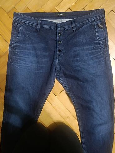 Farmerke: Replay muške farmerke RBJ - Model: RBJ (kožni label na pojasu) - — 1