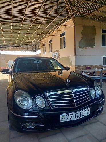 mercedes e220 cdi: Mercedes-Benz E-Class E220 CDI sedan - Korpus: qara rəng, 4 qapı — 2