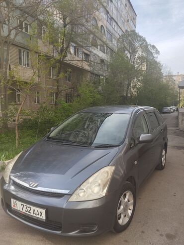 Toyota WISH: 2003 г., 1.8 л, Автомат, Бензин, Минивэн