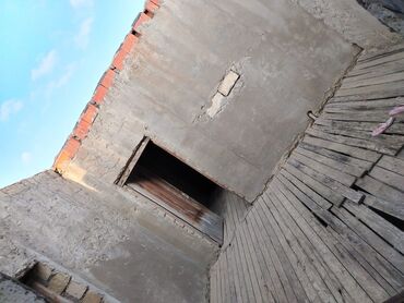 Torpaq sahələrinin satışı: 6 sot, Mülkiyyətçi, Bələdiyyə — 8