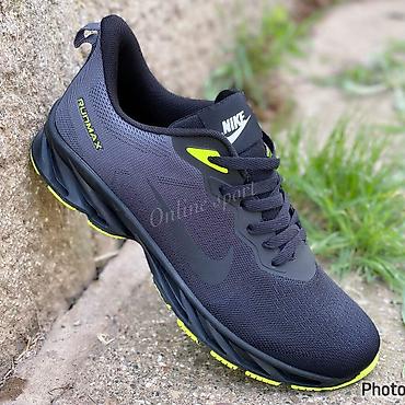 Patike: RunMax 2
41-46
3500 din — 2