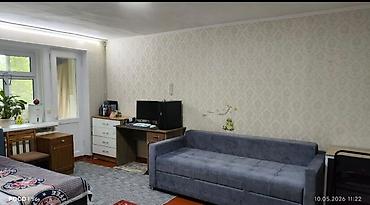 комната в бишкеке: 2 комнаты, 43 м², 2 этаж, Евроремонт — 1