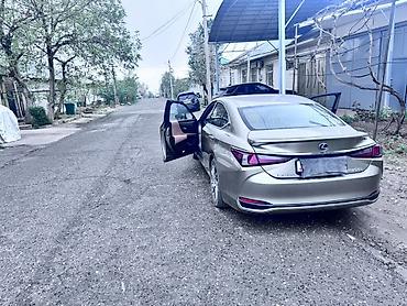 Lexus: Lexus ES: 2019 г., Автомат, Гибрид, Седан — 5
