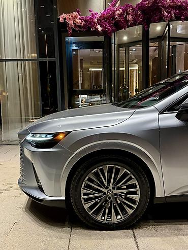 Lexus: Lexus RX: 2023 г., 3.5 л, Вариатор, Гибрид, Кроссовер — 4