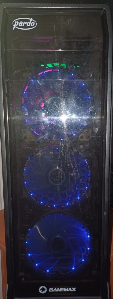 Masaüstü kompüterlər və iş stansiyaları: I 9 13 nesil Sistem bloku satilir. Processor (CPU) : Intel Core — 12