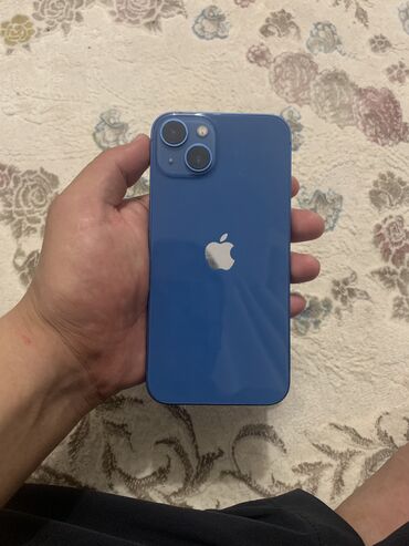 apple 9: IPhone 13, Б/у, 128 ГБ, Синий, Защитное стекло, Чехол, 82 %