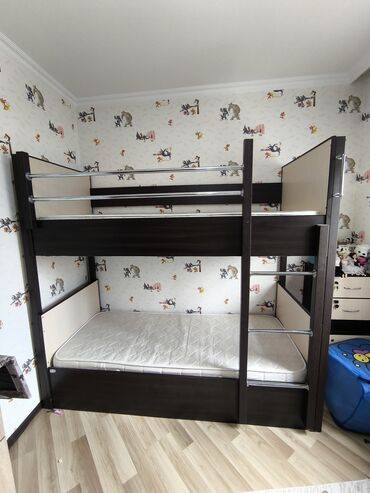 Çarpayılar: İşlənmiş, İkinəfərlik çarpayı, Matras ilə, Siyirməsiz, Türkiyə — 2