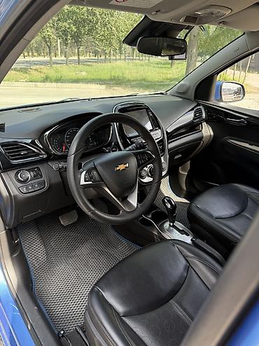 spark 7: Chevrolet Spark: 2017 г., 1 л, Вариатор, Бензин, Хэтчбэк — 5