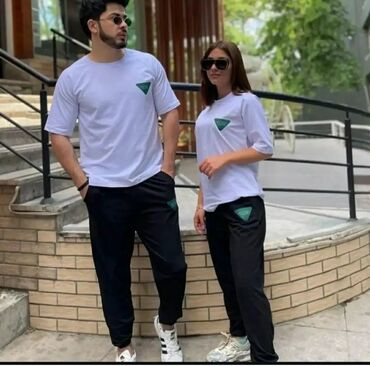 Dəstlər, kostyumlar: Yenidir! işlenmiş deyil !! Unisex Sport Dest YALNIZ 1 eded qalib. Hem lalafo.az -da Dəstlər, kostyumlar: Yenidir! işlenmiş deyil !! Unisex Sport Dest YALNIZ 1 eded qalib. Hem