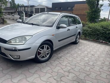 Ford: Ford Focus: 2003 г., 1.6 л, Механика, Газ, Универсал