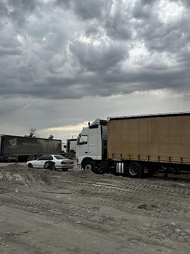 volvo fh12 1998: Тягач, Volvo, 2007 г., Тентованный — 4