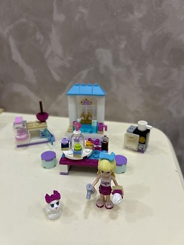qala oyuncaq dəsti: LEGO Friends tematikası ilə kiçik kafe/şirniyyat guşəsi oyun dəsti — 2