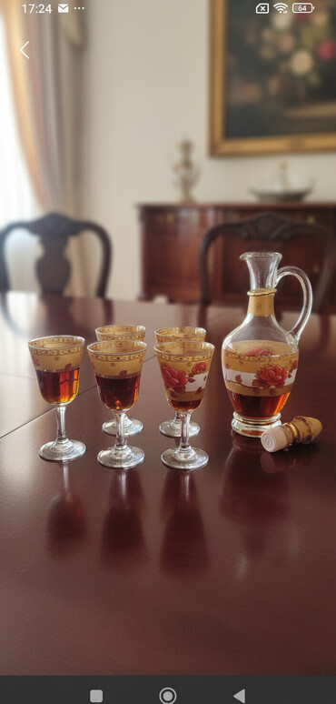 Digər dəstlər və servizlər: 1 ci təzədi qədrimi 30 m qalan qablar ucuz qiymətə maksimum endirim — 1