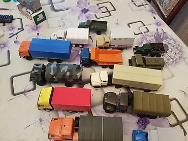 diorama: Kolleksiya üçün model yük maşınları dəsti - Miqyas: təxmini 1:43/1:50 — 2