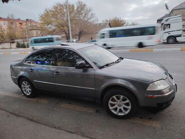 Volkswagen: Volkswagen Passat: 1.8 l | 2004 il Sedan