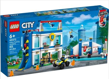 форма полицейского: Lego City 🏙️ 60372, Полицейская академия🚓 рекомендованный возраст