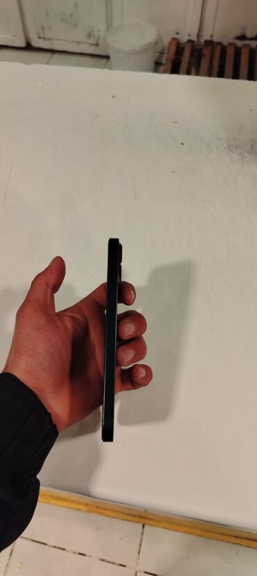 azerbaycan telefon fiyatları iphone: IPhone 13, 64 GB, Black Titanium, Face ID