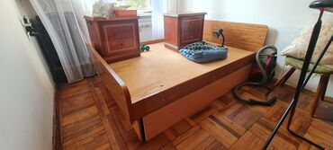 односпальная кровать с матрасом бишкек: Двуспальная кровать, Б/у, Без матраса, Дерево, длина - 180 см