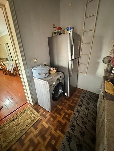 28 may kiraye ev: Salam. 4 xanım tələbəyə verilir (kommunal daxil). Su, qaz, internet — 3