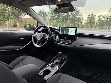 corola: Toyota Corolla: 2023 г., 1.8 л, Вариатор, Гибрид, Седан — 6