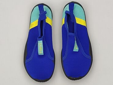 skarpeto kapcie dziecięce: Sport shoes 35, Used