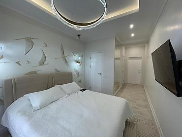 Продажа квартир: 3 комнаты, 105 м², Элитка, 3 этаж, Дизайнерский ремонт — 1