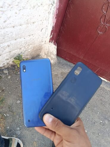 samsung a 10 's: Samsung Galaxy A10, 32 GB, rəng - Göy, Qırıq