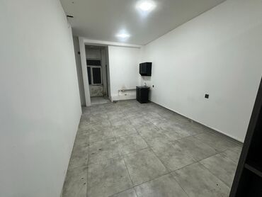 Mağazalar: Hovsanda İcarəyə obyekt – vitrinli, küçə səviyyəsində girişli - Ön — 10