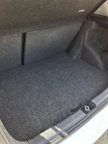 Toyota: Toyota Corolla: 1.4 l. | 2006 έ. Χάτσμπακ — 4