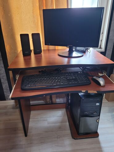 persanalni komputer qiymetleri: Salam. Yaddaş: 1 TB Ram: 6GB Bir çox oyunu rahatlıqla açır donma filan