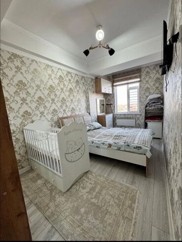 кватира кызыл аскер: 1 бөлмө, 39 кв. м, Элитка, 7 кабат, Евроремонт
