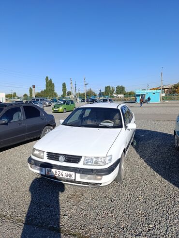 фольксваген де: Volkswagen Passat: 1994 г., 2 л, Механика, Бензин, Седан