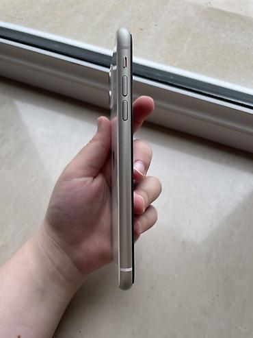 Apple iPhone: IPhone 11, Ağ — 4