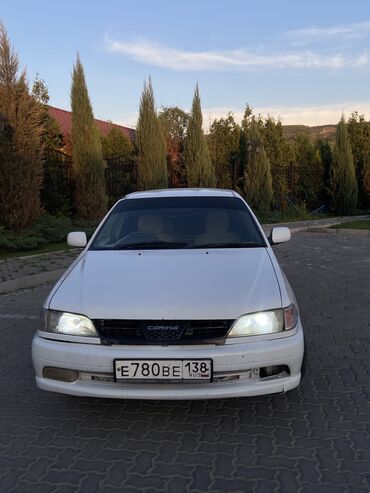машина алмашу: Toyota Carina: 2000 г., 1.5 л, Автомат, Бензин, Седан