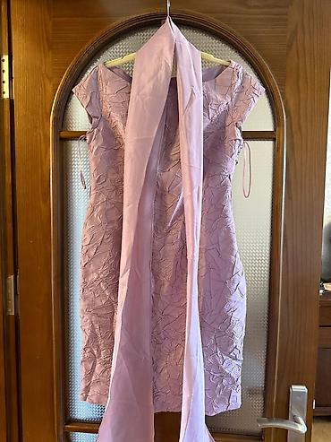 Ziyafət donları: Ayaqqabı 50 manat ölçü 43, Türkiyə Paltarlar 30 manat biri 1) Açıq — 2