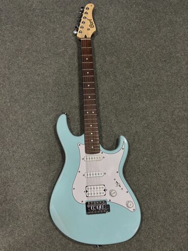 gitara satışı: Elektron gitara, 6 sim, İşlənmiş, Pulsuz çatdırılma